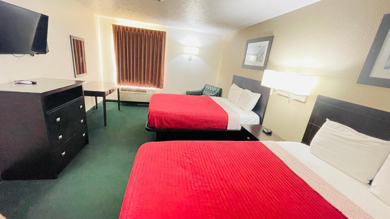 And Motel Pinckneyville